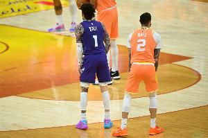 打脸了！朗佐·鲍尔此前发推预测黄蜂7场解决活塞 今日黄蜂被淘汰