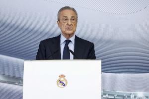 记者：阿韦洛亚留任可能性很小，皇马想找一位经验丰富的冠军教头